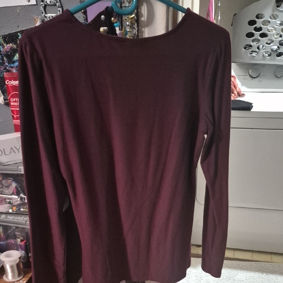 Daytrip Burgundy Lace-Up Top - Picture 4 of 4
